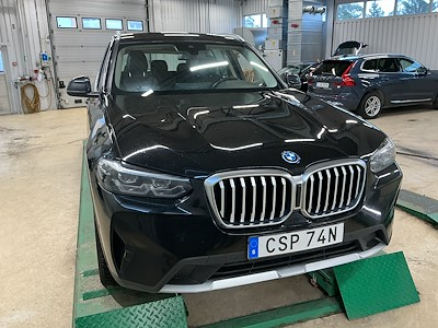 BMW X3 30e xDrive Connected Edition Drag Rattvarme