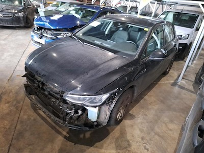 Volkswagen Golf viii 1.0 TSI Life OPF