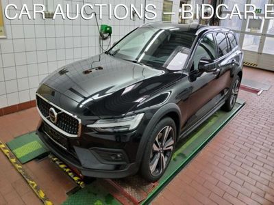 Volvo V60 2.0 CROSS COUNTRY B4 D AWD, 2023