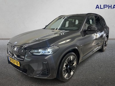BMW IX3 210kW/80kWH Executive automaat, 2021