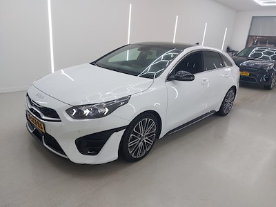 Kia ProCeed 1.5 T-GDi DCT7 GT-PlusLine glazen dak
