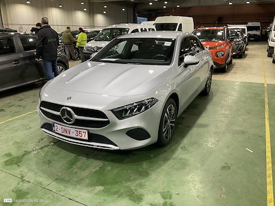 Mercedes-Benz A-class limousine 1.3 A 250 E BUSINESS SOLUTION DCT