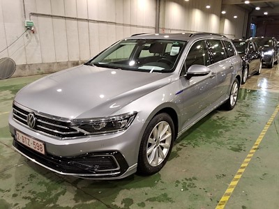 Volkswagen Passat variant 1.4 TSI MSQ VARIANT GTE BUSINESS