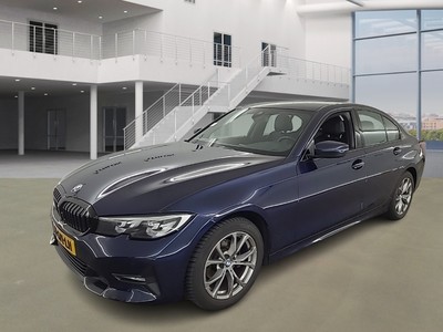 BMW 3-SERIE 1.9 318I EXECUTIVE EDITION, 2021