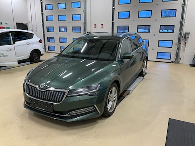 Skoda SUPERB Combi iV Plus 1,4 TSI 218 hk Plug-In Hybrid DSG6 UA!