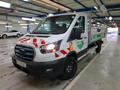 Ford E-transit kil Transit 2T CCb PE 350 L3H1 135 kW Batterie 75/68 kWh Trend Business