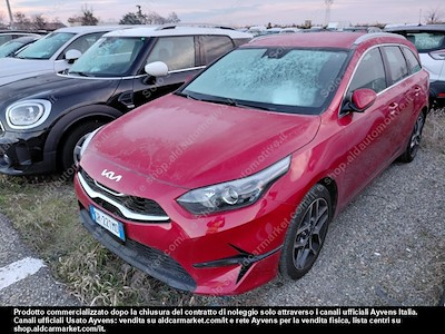Kia ceed SW 1.6 crdi 136 -
