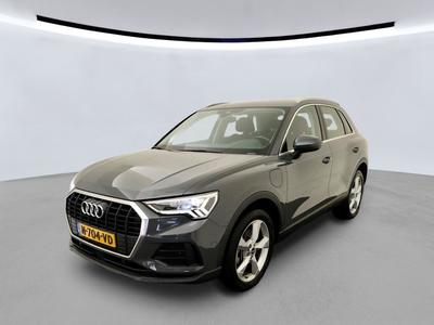 Audi Q3 1.3 45 TFSI PHEV 245PK S TRONIC BUSINESS EDITION SPORTSTOELEN, 2022