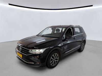 Volkswagen Tiguan 1.4 1.5 TSI 150PK DSG LIFE BUSINESS MULTIMEDIA, 2022