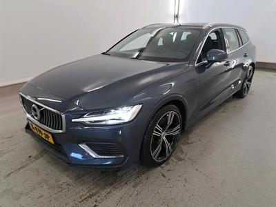 Volvo V60 1.9 2.0 T6 RECHARGE AWD R-DESIGN, 2021