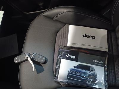 Jeep Compass 1.5 GSE T4 48V E-HYBRID AUTOMATIK Summit, 2024