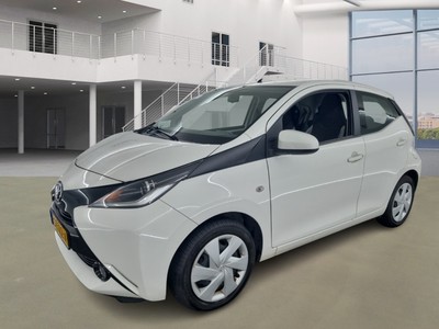 Toyota Aygo 0.9 1.0 VVT-I X-NAV, 2018