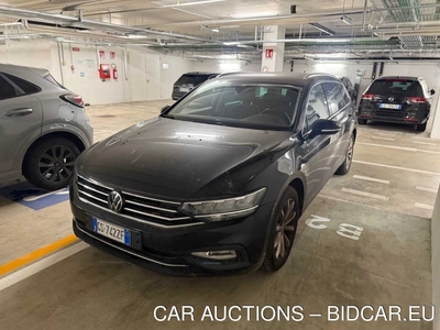 Volkswagen Passat Var. 2.0TDI SCR EVO 90kW Business DSG, 2024
