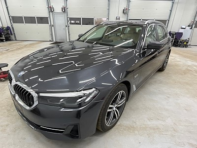 BMW Series 5 530e Touring F Sport Line UA!