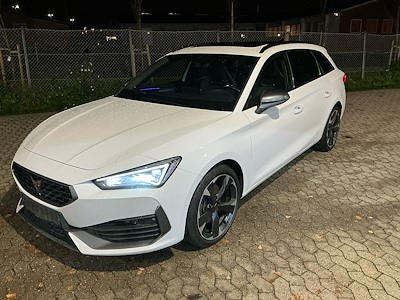 CUPRA LEON 2,0 TDI High Sportstourer 150HK DSG7 UA!
