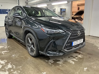 Lexus NX 350h 242hk AWD Comfort Aut Backkamera Drag