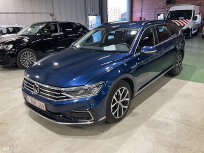 Volkswagen Passat variant 1.4 TSI MSQ VARIANT GTE BUSINESS