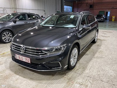 Volkswagen Passat variant 1.4 TSI MSQ VARIANT GTE BUSINESS