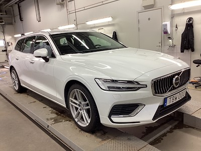 Volvo V60 Recharge T6 350hk AWD Core Edition