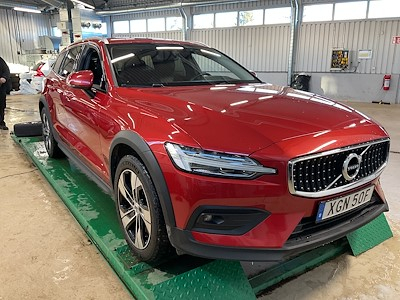 Volvo V60 cross country D4 AWD Cross Country Momentum Drag