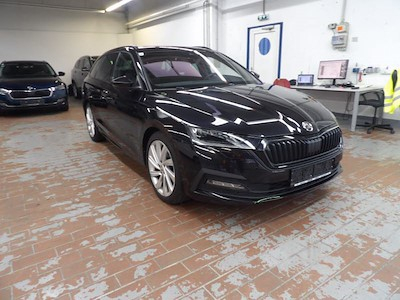 Skoda OCTAVIA 2.0 TDI 110KW STYLECOMBI DSG