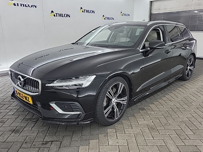 Volvo V60 1.9 2.0 T6 RECHARGE AWD R-DESIGN, 2021