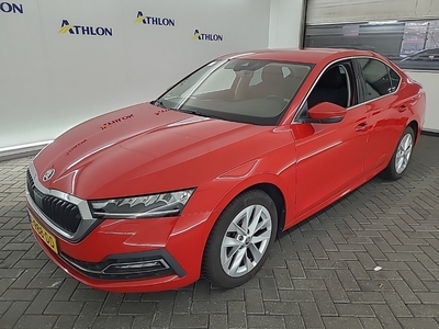 Skoda Octavia 0.9 1.0 E-TSI BUSINESS EDITION PLUS, 2021