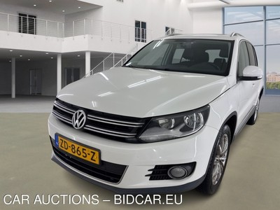 Volkswagen Tiguan 1.9 2.0 TSI SPORT&STYLE 4MOTION (NOT FOR EXPORT), 2013