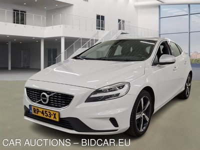 Volvo V40 1.9 2.0 T4 BUSINESS SPORT, 2018
