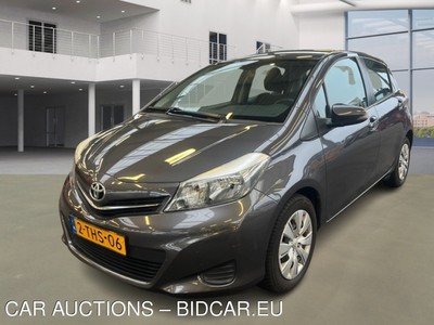 Toyota Yaris 1.3 1.3 VVT-I ASPIRATION, 2014