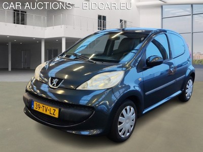Peugeot 107 0.9 1.0-12V XS, 2007