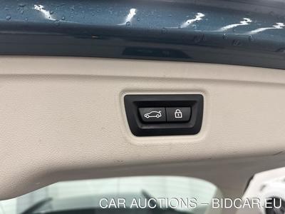 BMW Series 3 2.0 318D AUTO TOURING