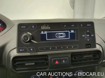 Peugeot PARTNER 1.2 PURETECH 110PS PRO STANDARD 650KG