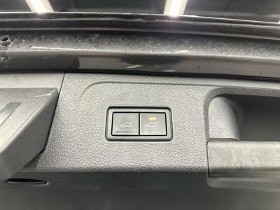 Volkswagen PASSAT 1.6 TDI SCR BUSINESS DSG