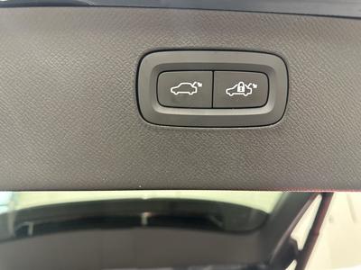 Volvo XC90 2.0 T8 PHEV INSCRIPTION EXPR GTRNC AWD