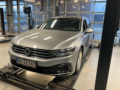 Volkswagen PASSAT 1.4 TSI GTE HIGH PLUG-IN HYBRID DSG VAR UA!