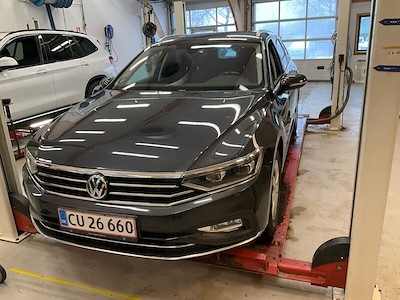 Volkswagen PASSAT 2.0 TSI 190 ELEGANCE PLUS DSG VARIANT UA!