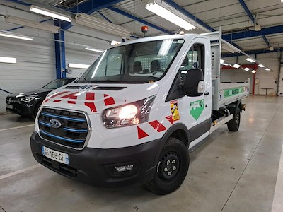 Ford E-transit kil Transit 2T CCb PE 350 L3H1 198 kW Batterie 75/68 kWh Trend Business