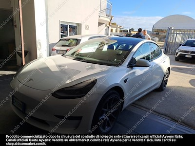 Tesla model 3 50 kwh rwd -