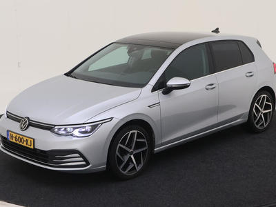Volkswagen Golf 1.4 1.5 TSI 150PK DSG STYLE 1ST EDITION PANORAMA TREKHAAK, 2020