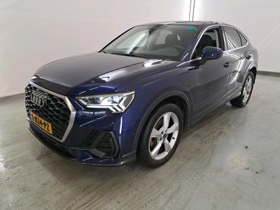 Audi Q3 sportback 1.3 45 TFSI E BUSINESS EDITION, 2021