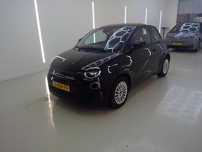 Fiat 500e 42kWh Urban 3d