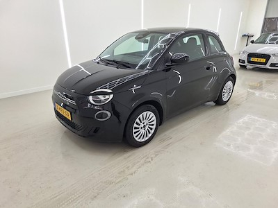 Fiat 500e 42kWh Urban 3d