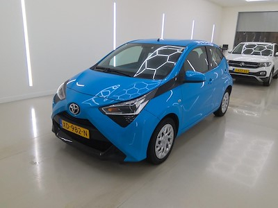 Toyota Aygo 1.0 VVT-i ActieAuto x-shift x-play APL