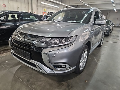Mitsubishi Outlander 2.4 2.4 4WD PLUG-IN HYBRID, 2021