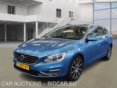 Volvo V60 2.4 2.4 D6 AWD PLUG-IN HYBRID SUMMUM, 2014