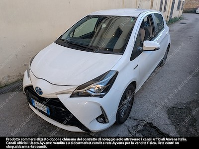 Toyota yaris 1.5 hybrid active hatchback -