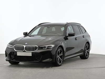 BMW 318D -, 2023