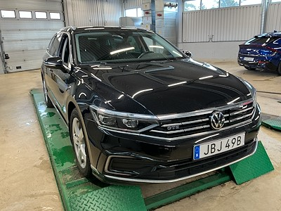 Volkswagen Passat GTE 218hk Executive Drag