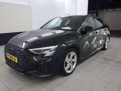 Audi A3 limousine 30 TFSI S tronic S edition 4d